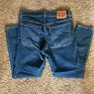Levi jeans